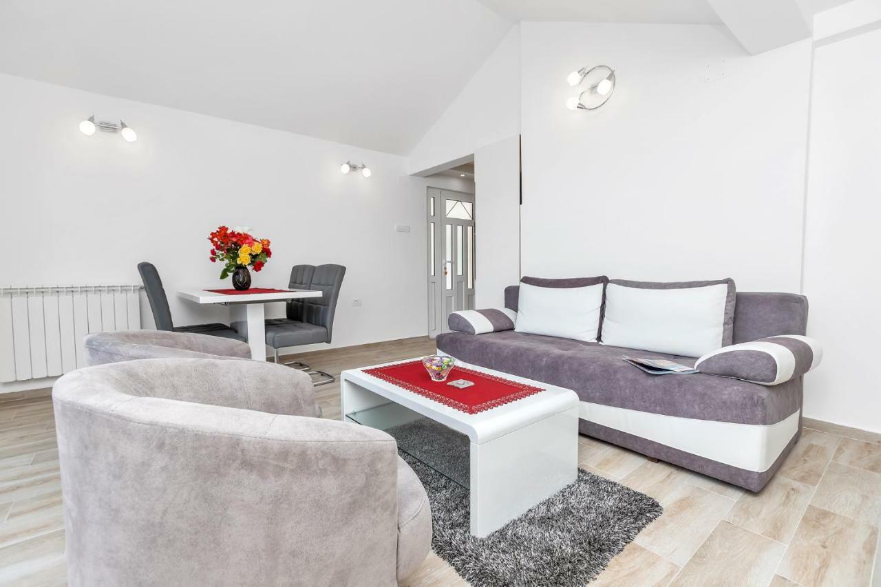 Apartment Kalle コトル エクステリア 写真